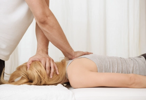 Trattamento chiropratico per disturbi muscolo scheletrici - Ergéa Centri Medici